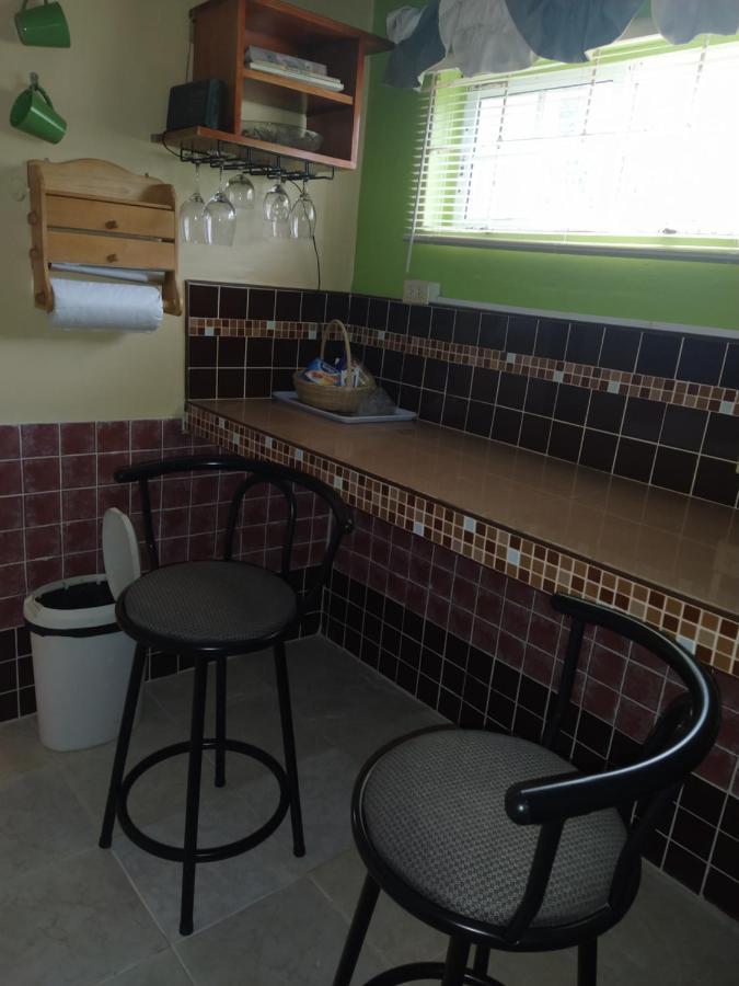 Gables Vacation Rentals With Private Gated Parking Onsite Knockpatrick المظهر الخارجي الصورة