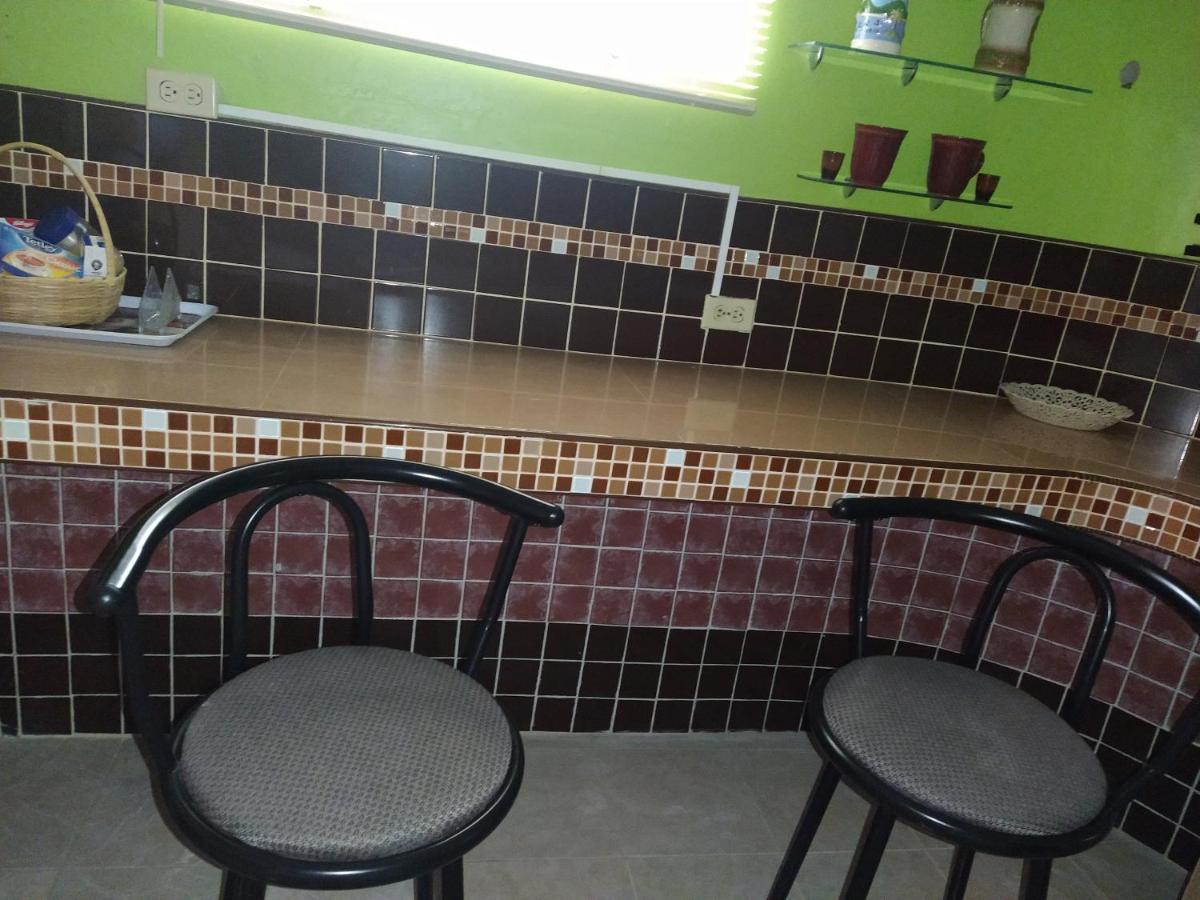 Gables Vacation Rentals With Private Gated Parking Onsite Knockpatrick المظهر الخارجي الصورة