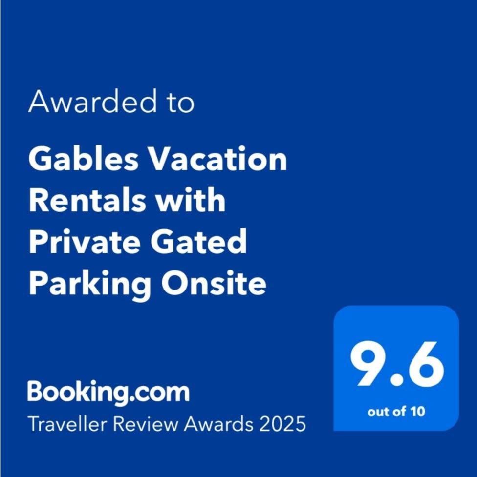 Gables Vacation Rentals With Private Gated Parking Onsite Knockpatrick المظهر الخارجي الصورة